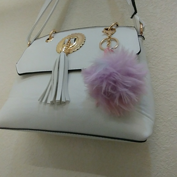 Tropical Pink Flamingo PomPom Keychain - Picture 4 of 6